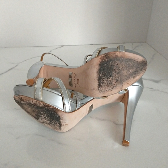 Badgley Mischka Fierce Ankle Strap Silver/Gold Heeled Sandals - 8.5 - Picture 4 of 16